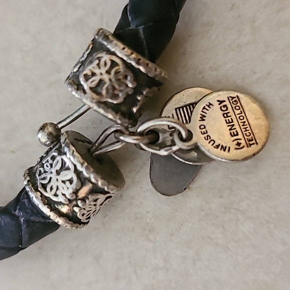 Alex and ani magnetic bracelet - Picture 3 of 4